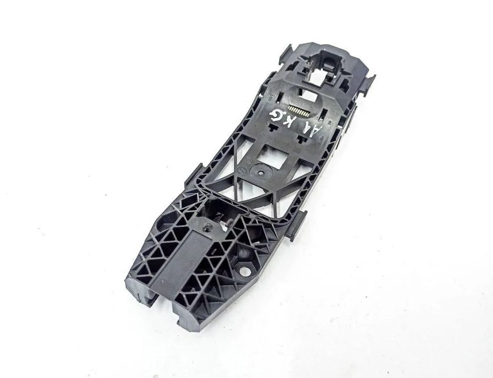 AUDI A1 GB (2018-2024) Наружная ручка задней левой двери 8V0839885,23092406S 32869191