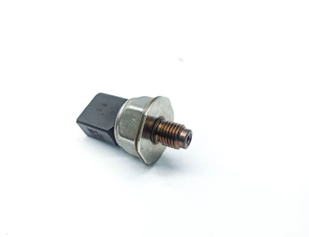 MERCEDES-BENZ C-Class W204/S204/C204 (2004-2015) Degvielas spiediena sensors 301024862378,55PP2201,1024862378,9307Z52A 32869463