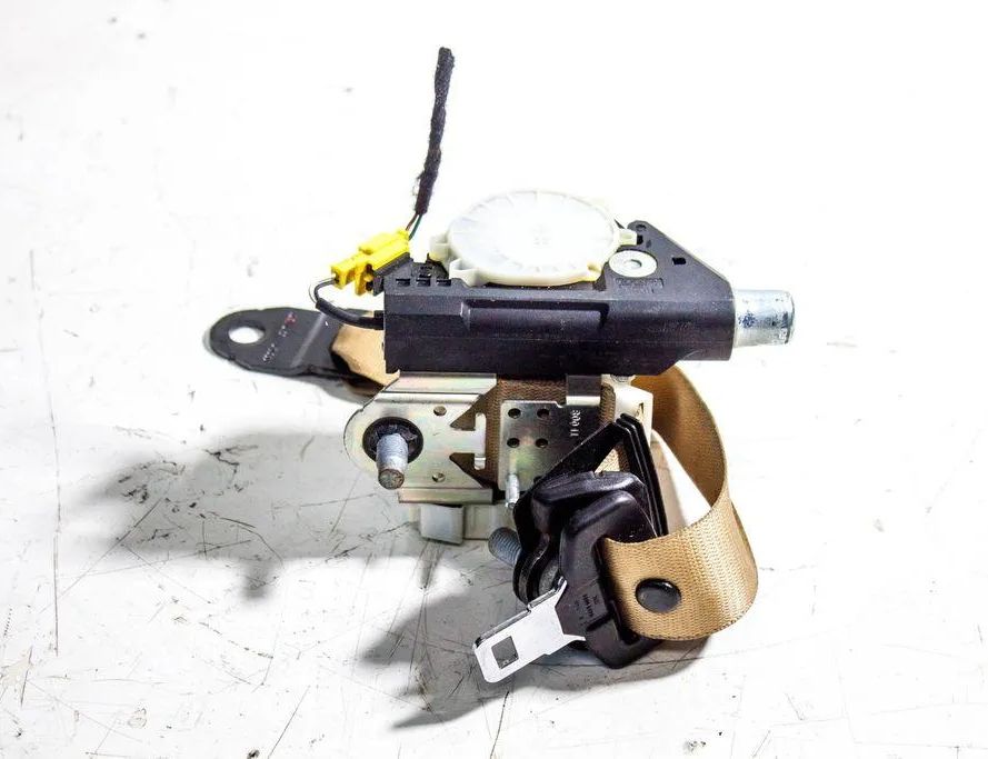 MERCEDES-BENZ R-Class W251 (2005-2017) Rear Middle Seatbelt 33058956,a2518600585,33042561,2018680222,0405456928 32872680