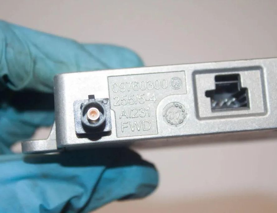 MERCEDES-BENZ R-Class W251 (2005-2017) Антенный модуль 2118200885,3342237,25554,09760300,AI231 32873198