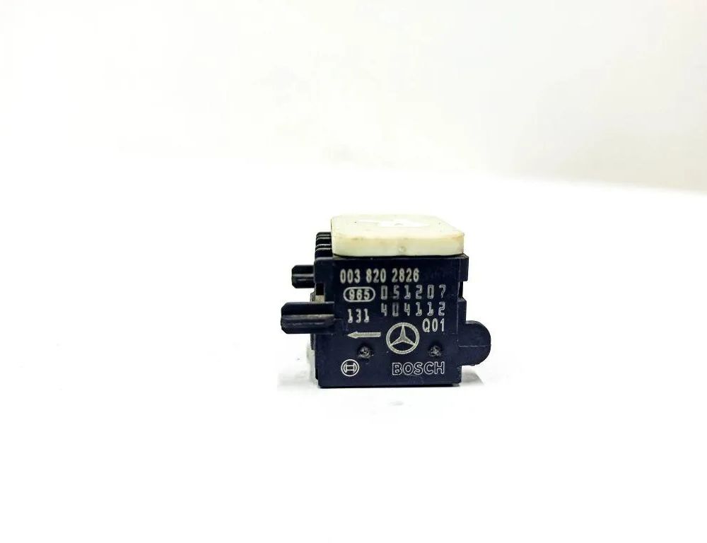 MERCEDES-BENZ R-Class W251 (2005-2017) Датчик удара передний правый 404112,051207,0038202826 32875232