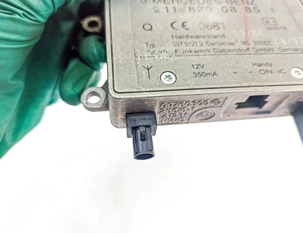 MERCEDES-BENZ R-Class W251 (2005-2017) Другие блоки управления 3503563,2118200885,09760300,59Z011000,09701212 32875356