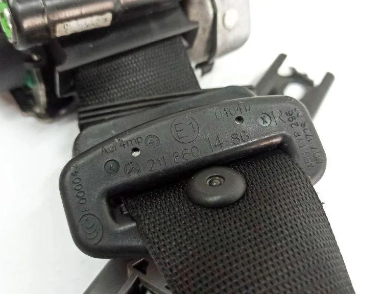 MERCEDES-BENZ E-Class W211/S211 (2002-2009) Ремень безопасности средний задний 07214180092,A2118600388,602209700,0402BJ81707,607172800,0210080921,040417,109L018H,AEUTYP296,2018680222,602040300,000042,0481645,2118601486 32878040