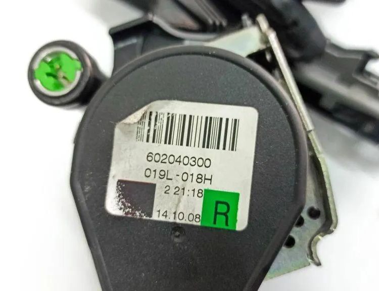 MERCEDES-BENZ E-Class W211/S211 (2002-2009) Ремень безопасности средний задний 07214180092,A2118600388,602209700,0402BJ81707,607172800,0210080921,040417,109L018H,AEUTYP296,2018680222,602040300,000042,0481645,2118601486 32878040