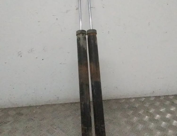 MAZDA 3 BK (2003-2009) Комплект амортизаторов BP4K28910D,040707 13951371