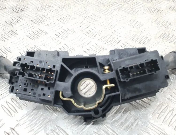 HONDA Stream 1 generation (2000-2006) поворота переключение M19856 13953941