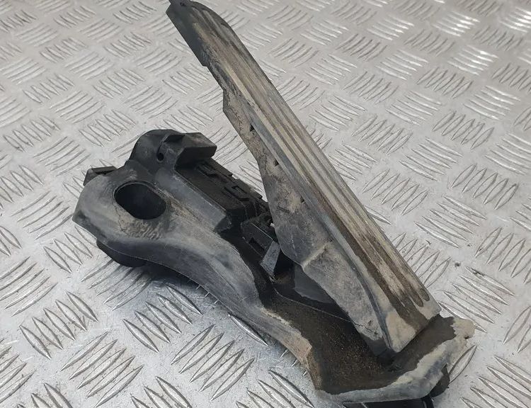 VOLKSWAGEN Golf 5 generation (2003-2009) Педаль газа 1K1721503L 14669215