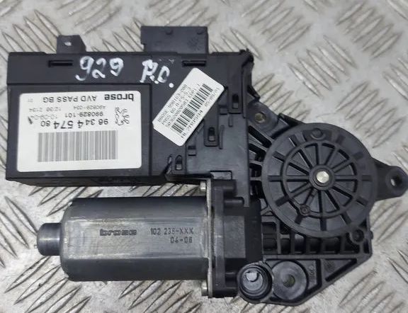 PEUGEOT 307 1 generation (2001-2008) Стеклоподъемник передней правой двери 5512000172 15019786