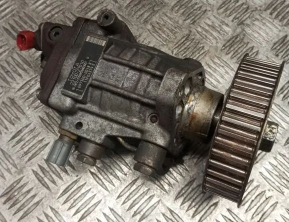 TOYOTA Previa 2 generation (2000-2006) Fuel Pump 2210027010,11F043795,09730000188 32972374