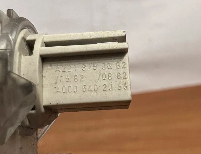 MERCEDES-BENZ E-Class W212/S212/C207/A207 (2009-2016) Other parts of rear lamps #D345,a2218250382 18019974