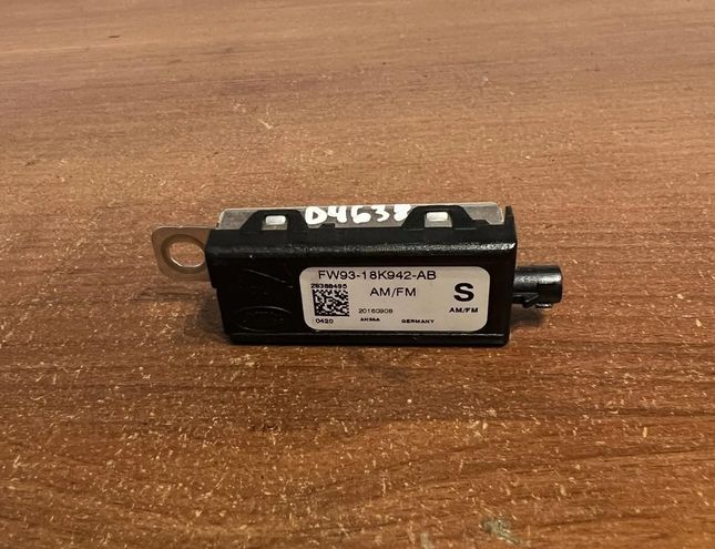 JAGUAR XE 1 generation (2014-2024) Bootlid Antenna Amplifier FW93-18K942-AB,#D4638 21030605