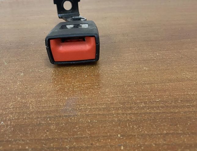 BMW X6 E71 (2007-2012) Aizmugurējā kreisā sēdekļa sprādze 7171895,#E32 21943224