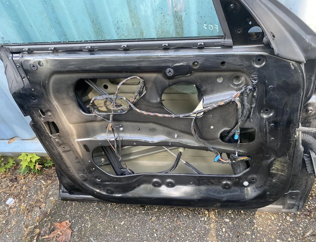 BMW 5 Series F10/F11 (2009-2017) Front Left Door 1670537-1A,9147281-01,#E2744 25205027