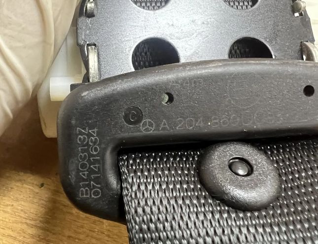 MERCEDES-BENZ C-Class W204/S204/C204 (2004-2015) Seatbelts 33005876,33053533A,#F2991,A2048600085 25946968