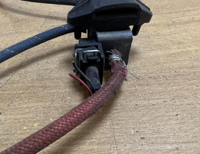 AUDI A4 B5/8D (1994-2001) Solenoīda vārsts 028906283F,#F3334 26244262