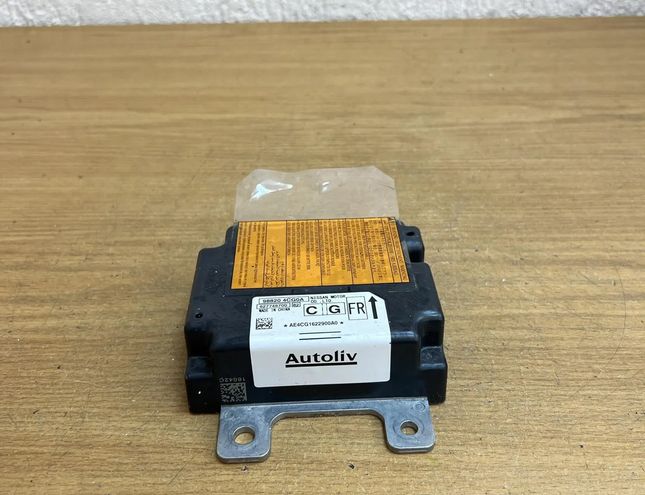 NISSAN X-Trail T32 (2013-2022) Citau veidu vadības bloki 988204CG0A,627746700,#F3748 26497270