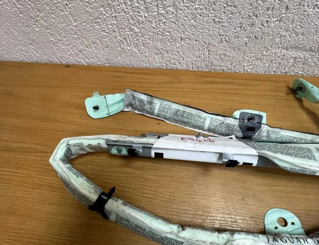 JAGUAR XF 1 generation  (2011-2016) Подушка безопасности потолка правая 8X2314K159AE,34051499C,#F4618 27445086