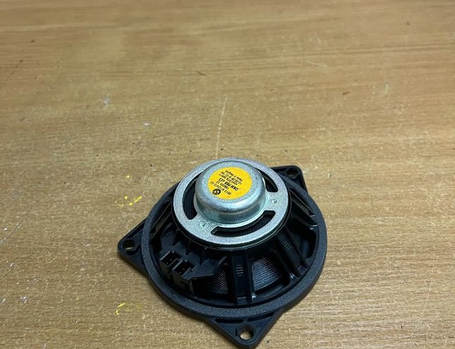 BMW X5 E70 (2006-2013) Sabūferis 65139112472,#F5295 28325852