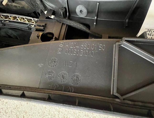 MERCEDES-BENZ E-Class W212/S212/C207/A207 (2009-2016) Подлокотник A2046800150,A2045401307,#F6220 30287770