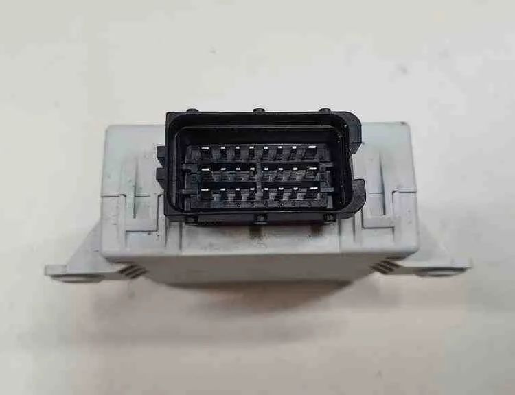 TOYOTA Corolla Verso 1 generation (2001-2009) Реле 150696 32713659