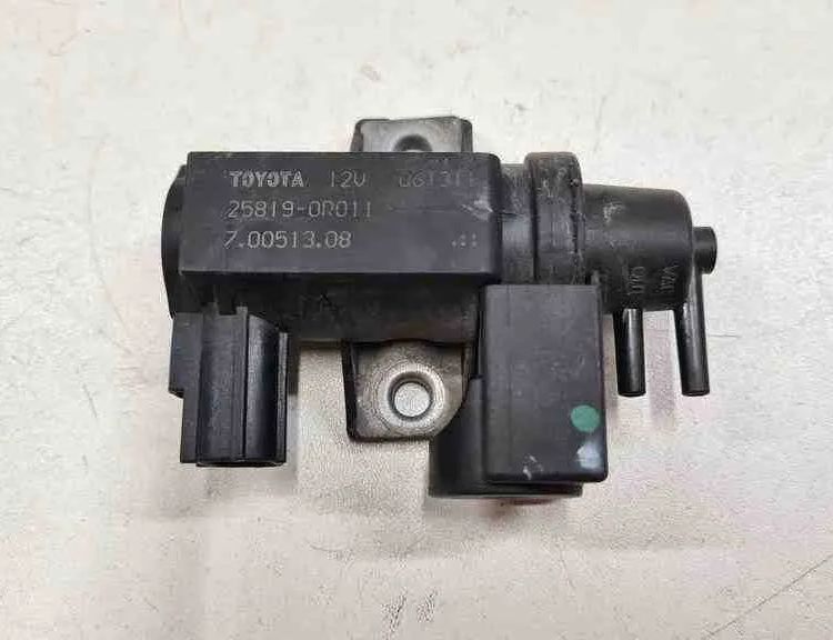 TOYOTA Avensis 2 generation (2002-2009) Solenoid Valve 70051308,258190R011 32713874