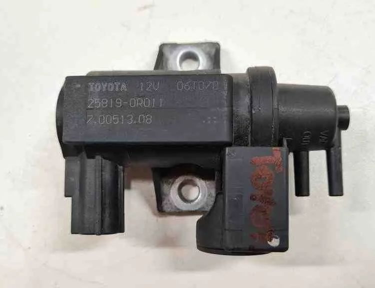 TOYOTA Avensis 2 generation (2002-2009) Solenoid Valve 70051308,258190R011 32714349
