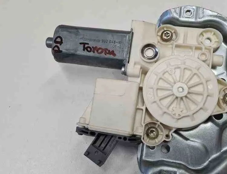 TOYOTA Avensis 2 generation (2002-2009) Front Right Door Window Regulator 999060102,994024,6981005050 32714392