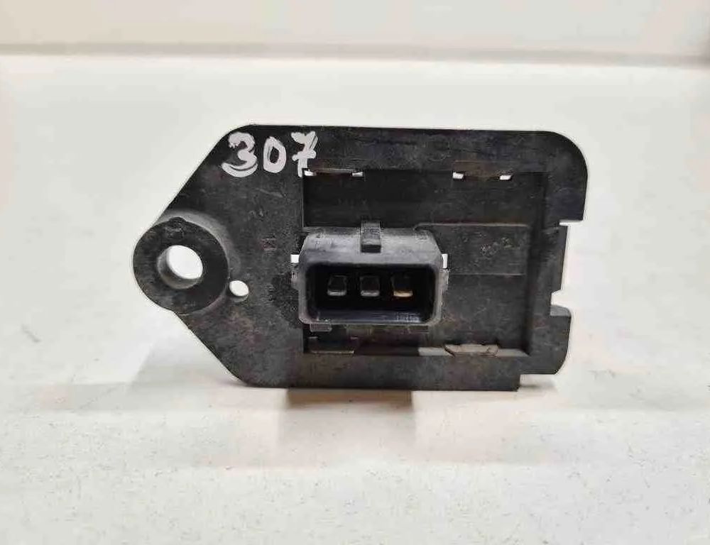 PEUGEOT 307 1 generation (2001-2008) Coolant fan relay 9641212480 32715135