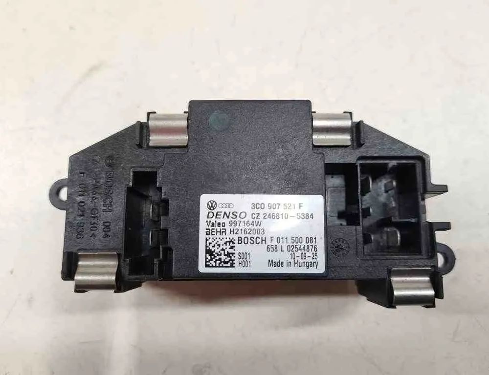 VOLKSWAGEN Touran 1 generation (2003-2015) Blower fan relay 3C0907521F,997164W,CZ2468105384 32715879