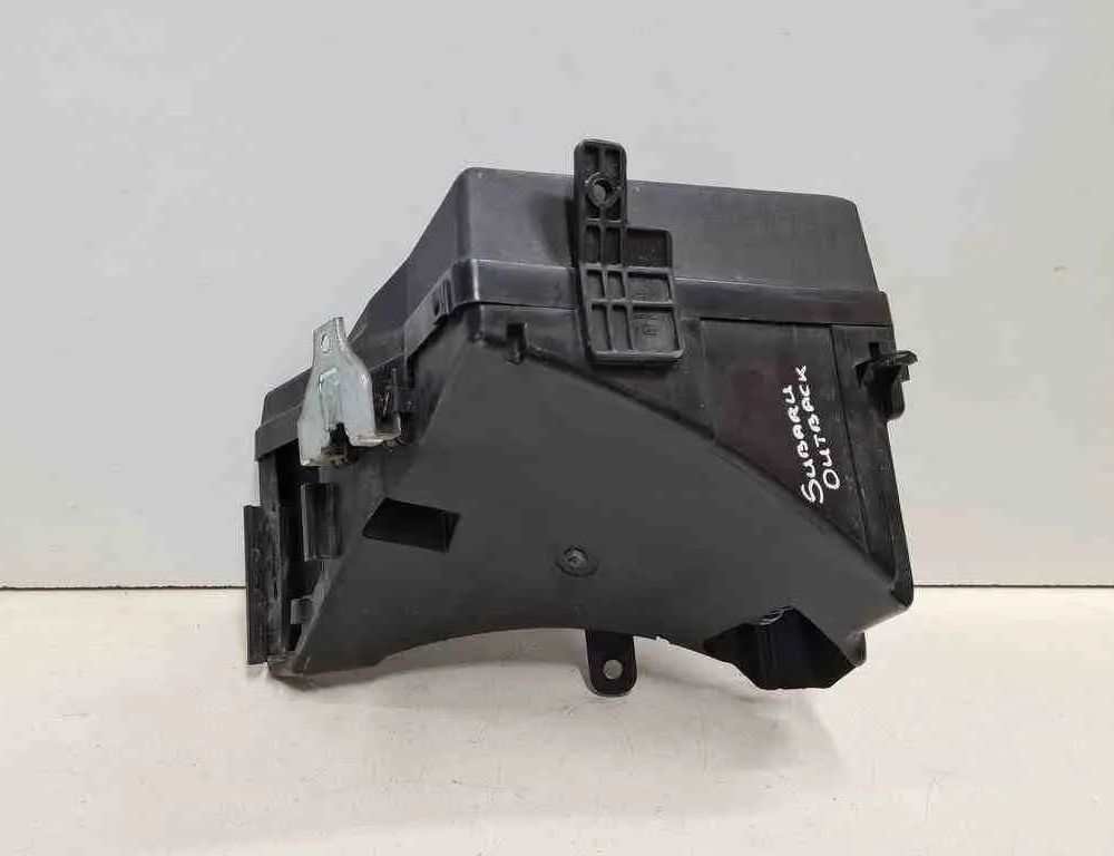 SUBARU Outback 4 generation (2009-2014) Fuse Box MB700200B,MB502000B 32717644