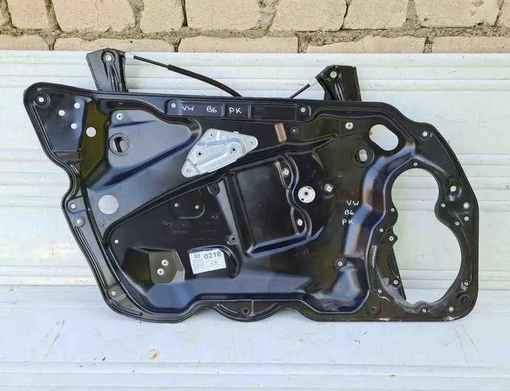 VOLKSWAGEN Passat B7 (2010-2015) Aizmugurējo kreiso durvju logu pacēlājs 3C1837755F 32718677