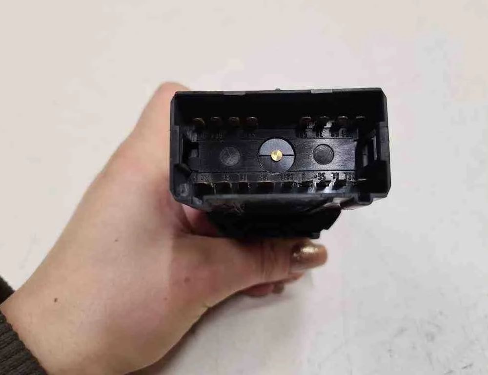 VOLKSWAGEN Passat B5 (1996-2005) Headlight Switch Control Unit 1C0941531A 32719294
