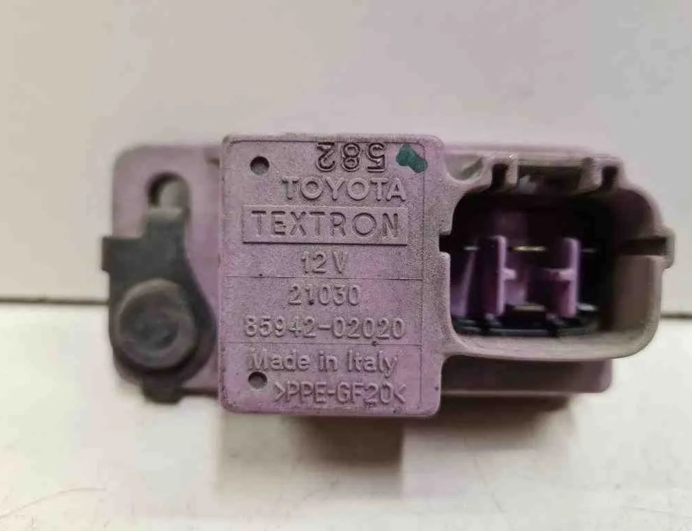 TOYOTA Avensis 2 generation (2002-2009) Relays 21030,8594202020 32720340