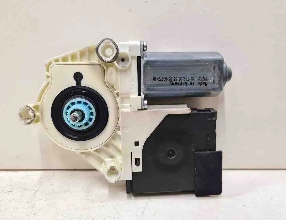 VOLKSWAGEN Passat B7 (2010-2015) Front Left Door Window Regulator Motor 992729105,1K0959793L,1K0959701P 32720571