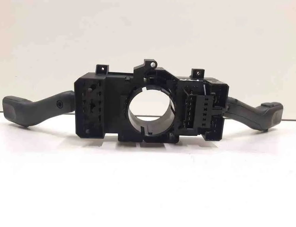 VOLKSWAGEN Golf 5 generation (2003-2009) Подрулевой переключатель 8L0953513G 32720879