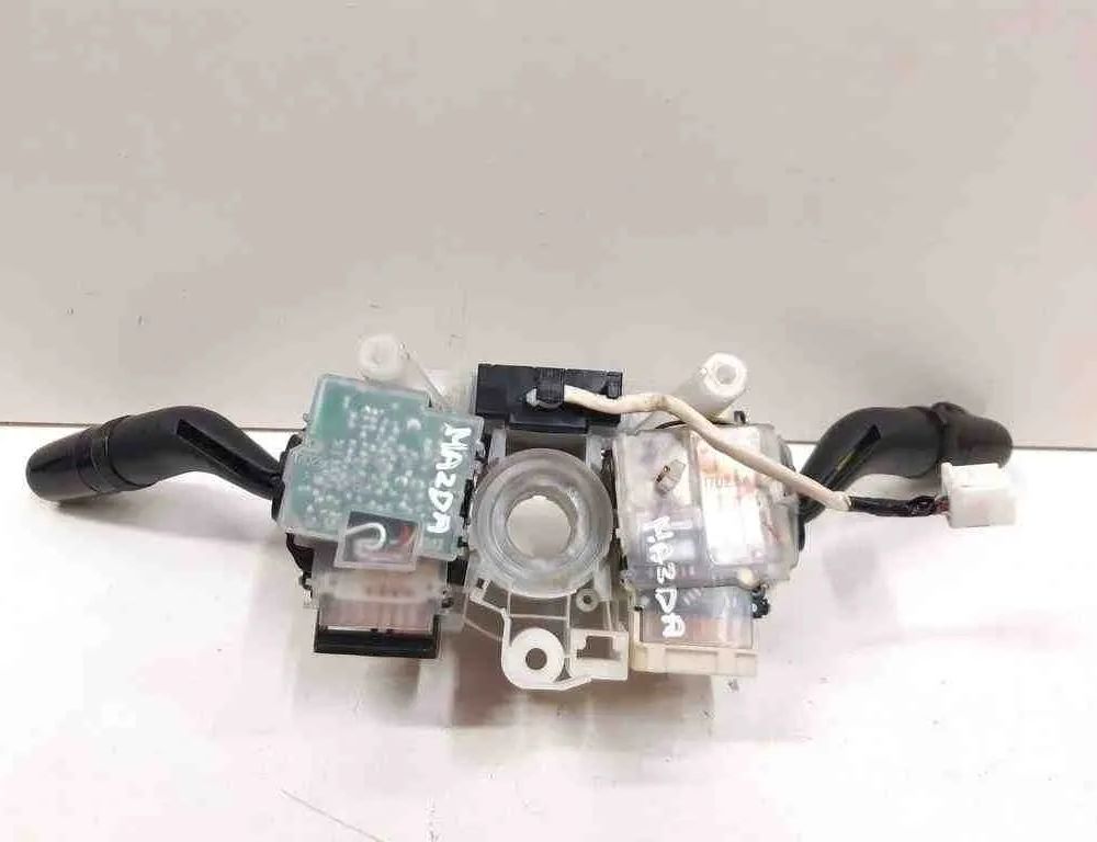 MAZDA 6 GG (2002-2007) Pagrieziena rādītāja mehānisms 17A0893 32720995