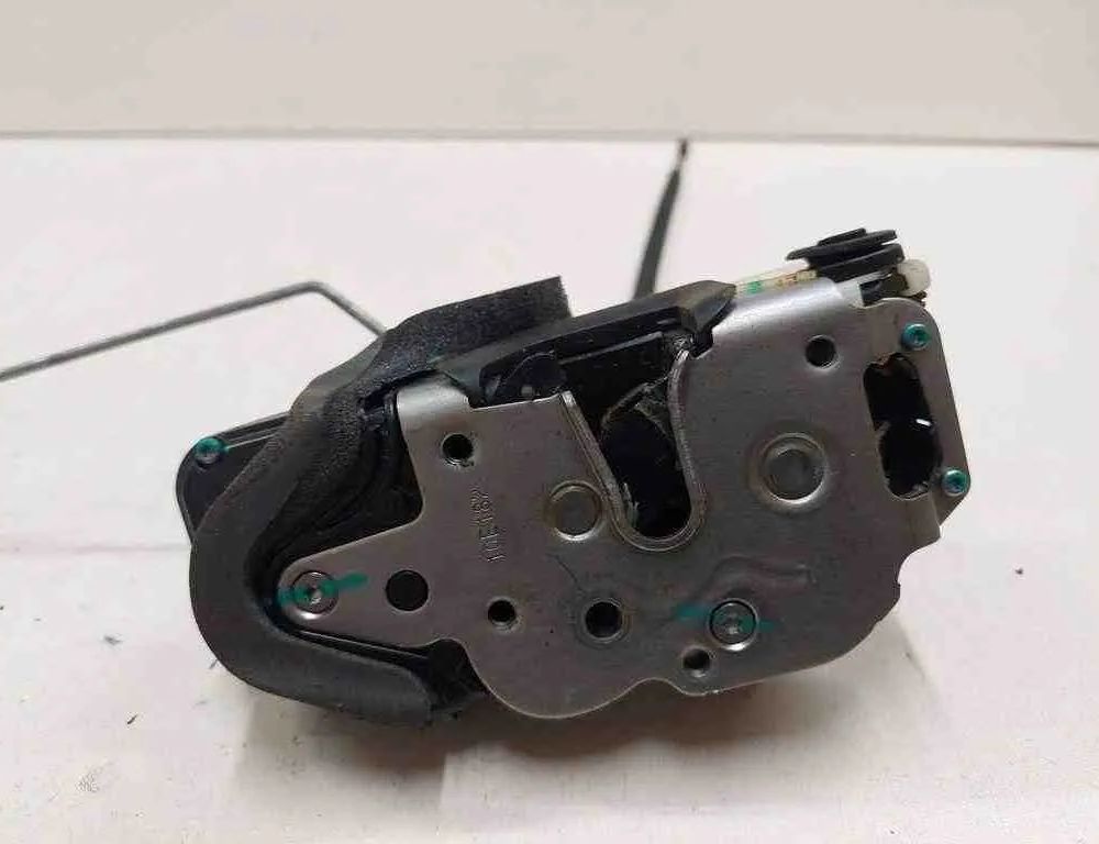 OPEL Insignia A (2008-2016) Замок задней левой двери 13503807 32722087