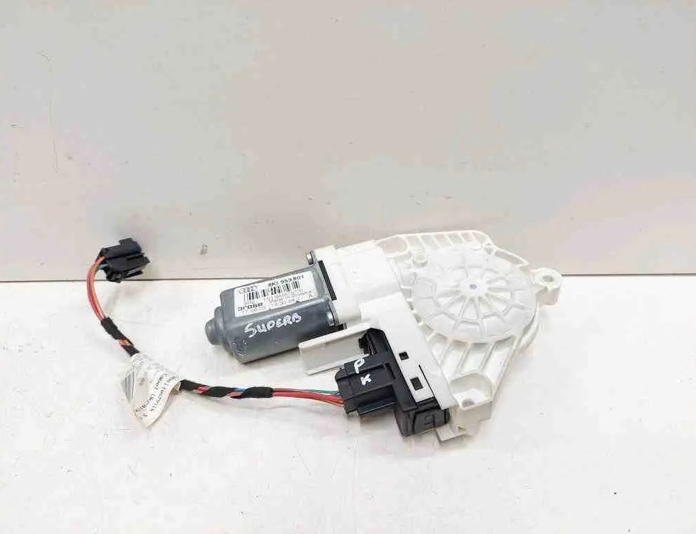 SKODA Superb 1 generation (2001-2008) Priekšējo kreiso durvju logu pacēlāja motorīts 11019655761000,7746022800,966935100,8K0959801 32723683