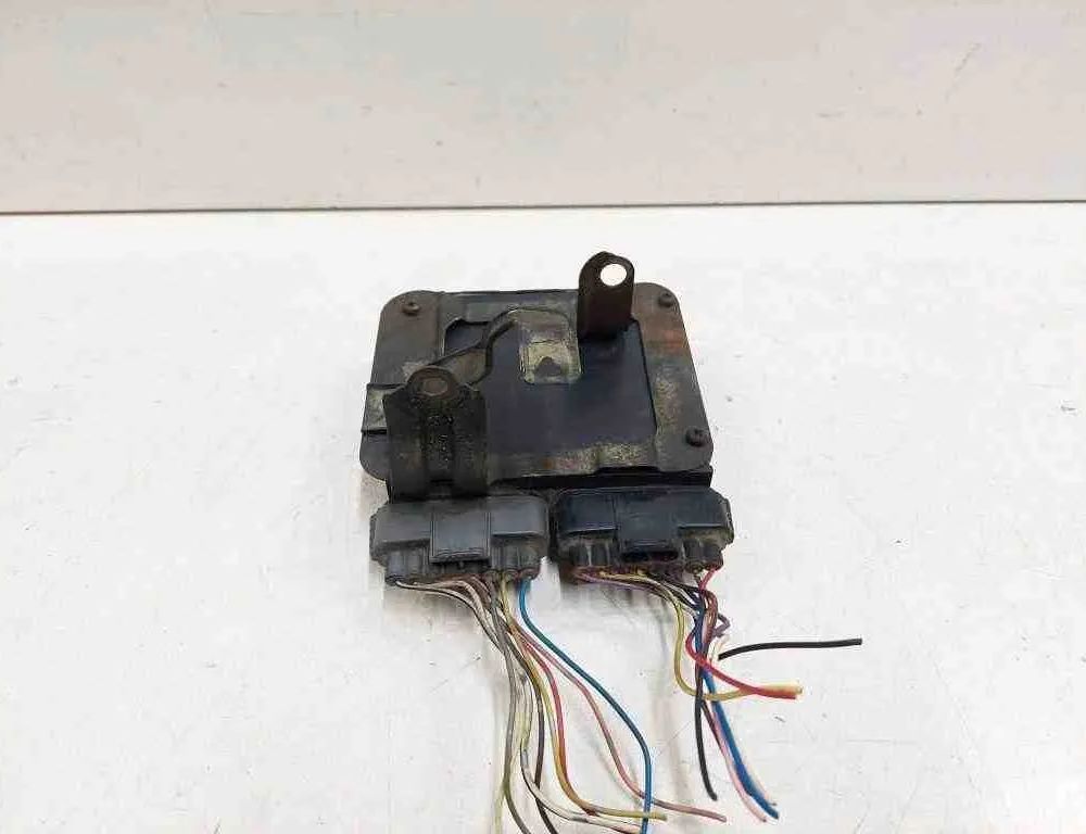 TOYOTA Corolla Verso 1 generation (2001-2009) Degvielas iesmidzinātāju vadības bloks 8987120050,1310001261 32724949