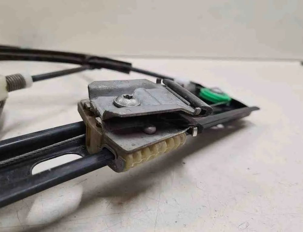 VOLKSWAGEN Jetta 3 generation (1992-1998) Rear Right Door Window Regulator 1K5837462B 32725638