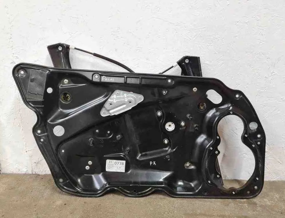 VOLKSWAGEN Passat B7 (2010-2015) Aizmugurējo kreiso durvju logu pacēlājs 981219107,3C1837755F 32725643