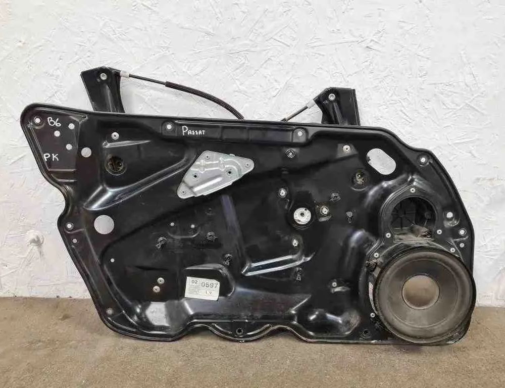 VOLKSWAGEN Passat B7 (2010-2015) Aizmugurējo kreiso durvju logu pacēlājs 981219107,3C1837755F 32725657