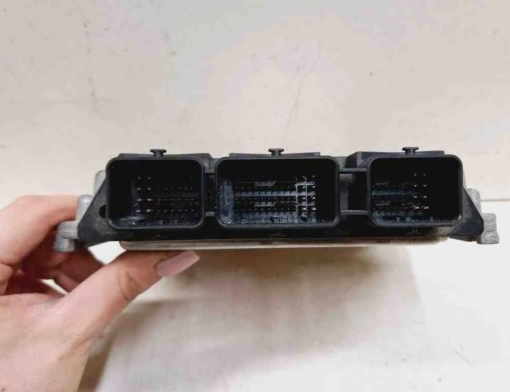 PEUGEOT 307 1 generation (2001-2008) Блок управления двигателем 9664843780,0281013872,9653958980 32726285