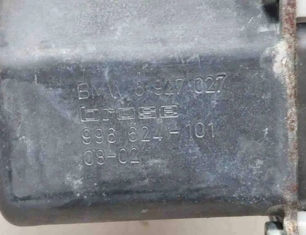 BMW 1 Series E81/E82/E87/E88 (2004-2013) Priekšējo kreiso durvju logu pacēlājs 6927027,7138465E,7067795S,996624101 32729232