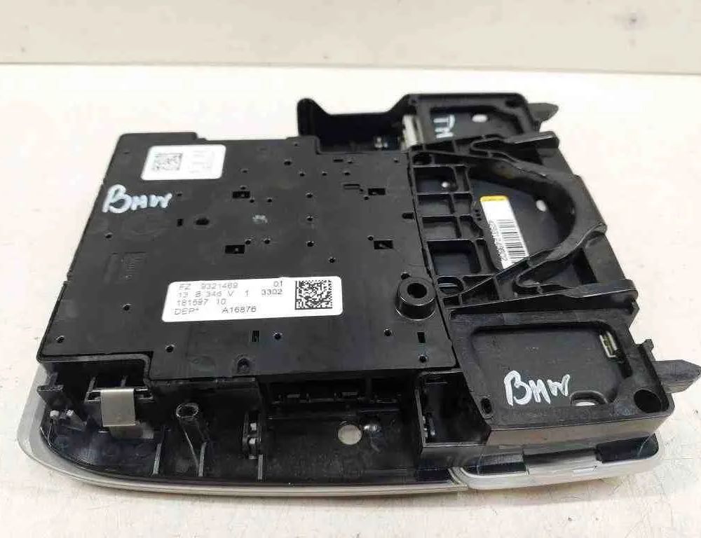 BMW 3 Series F30/F31 (2011-2020) Освещение салона A16876,18159710,9321469 32729516