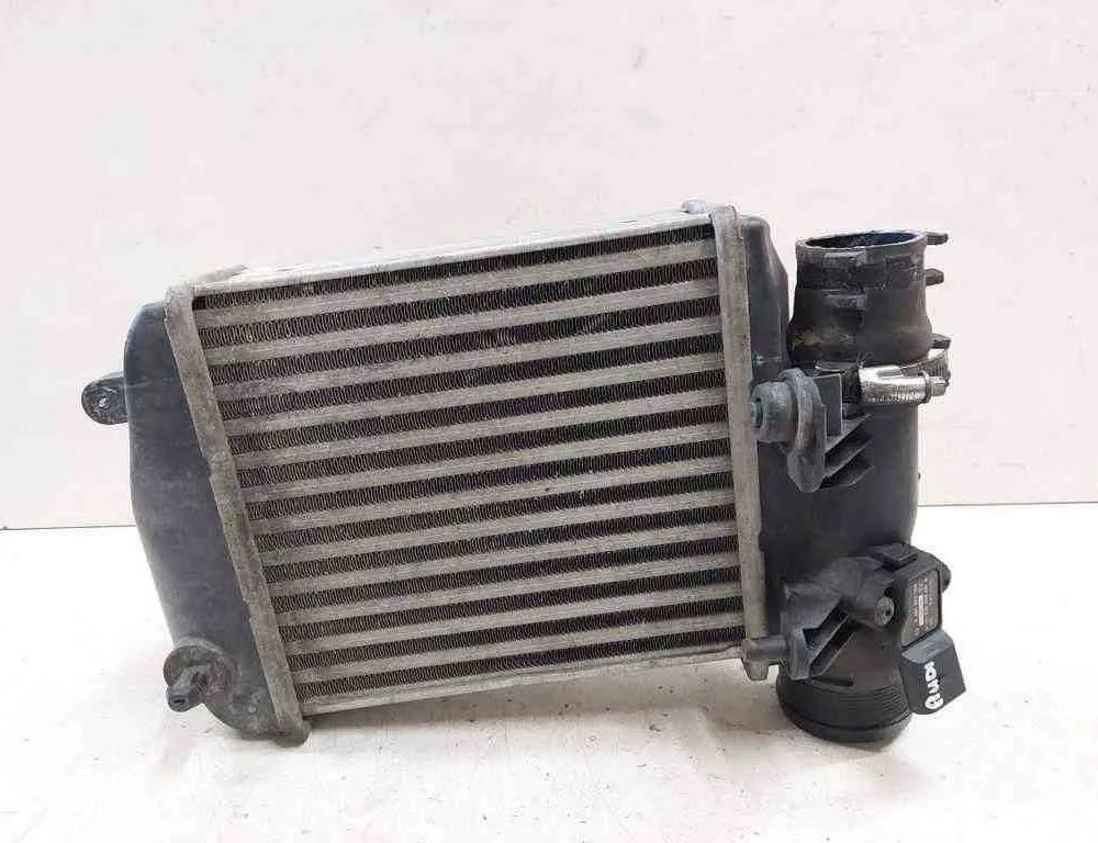 AUDI A6 C6/4F (2004-2011) Starpdzesētāja/interkūlera radiators 0281002399,4F0145805E 32732886