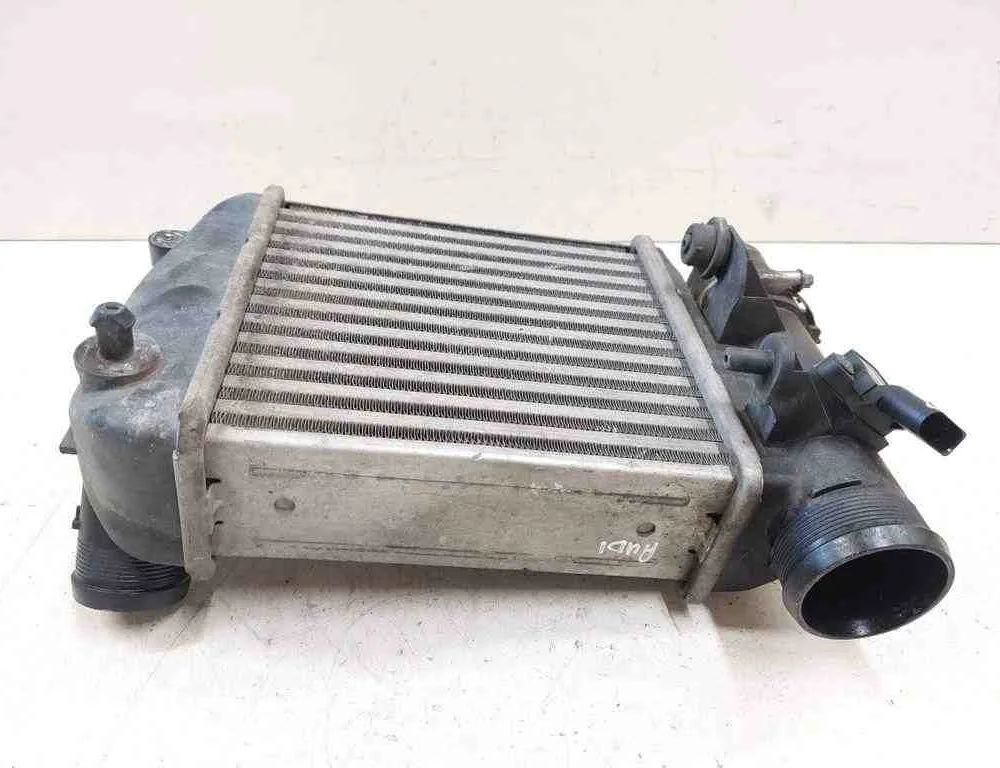 AUDI A6 C6/4F (2004-2011) Starpdzesētāja/interkūlera radiators 0281002399,4F0145805E 32732886