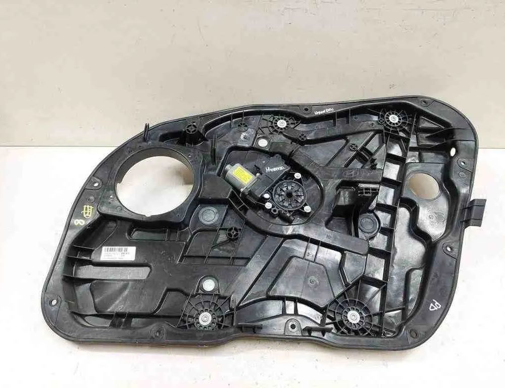 HYUNDAI i40 VF (1 generation) (2011-2020) Priekšējo labo durvju logu pacēlājs 824603Z010,824803ZXX,813203Z020 32733787