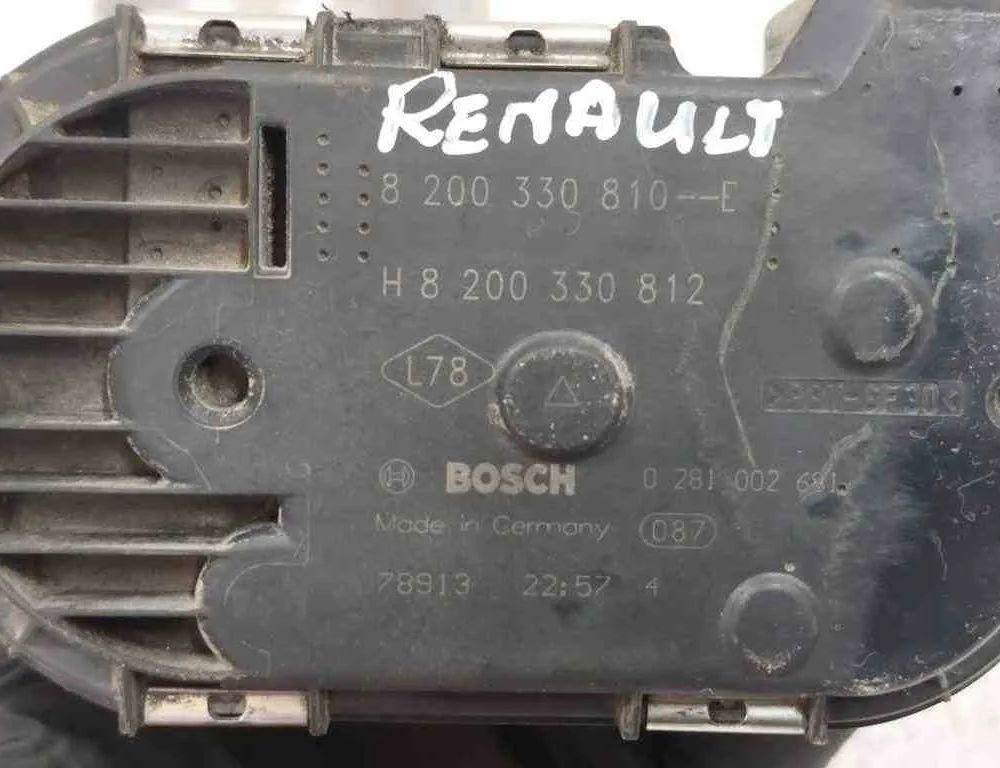 RENAULT Espace 4 generation (2002-2014) Droseļvārsts 0281002681,8200330810 32733961