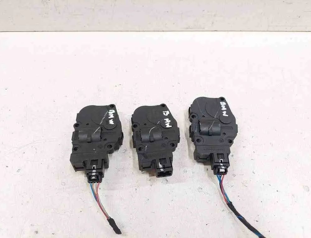 BMW X6 E71/E72 (2008-2012) Salona sildītāja vadības vārsti 25062010,29062010,929888G 32734369